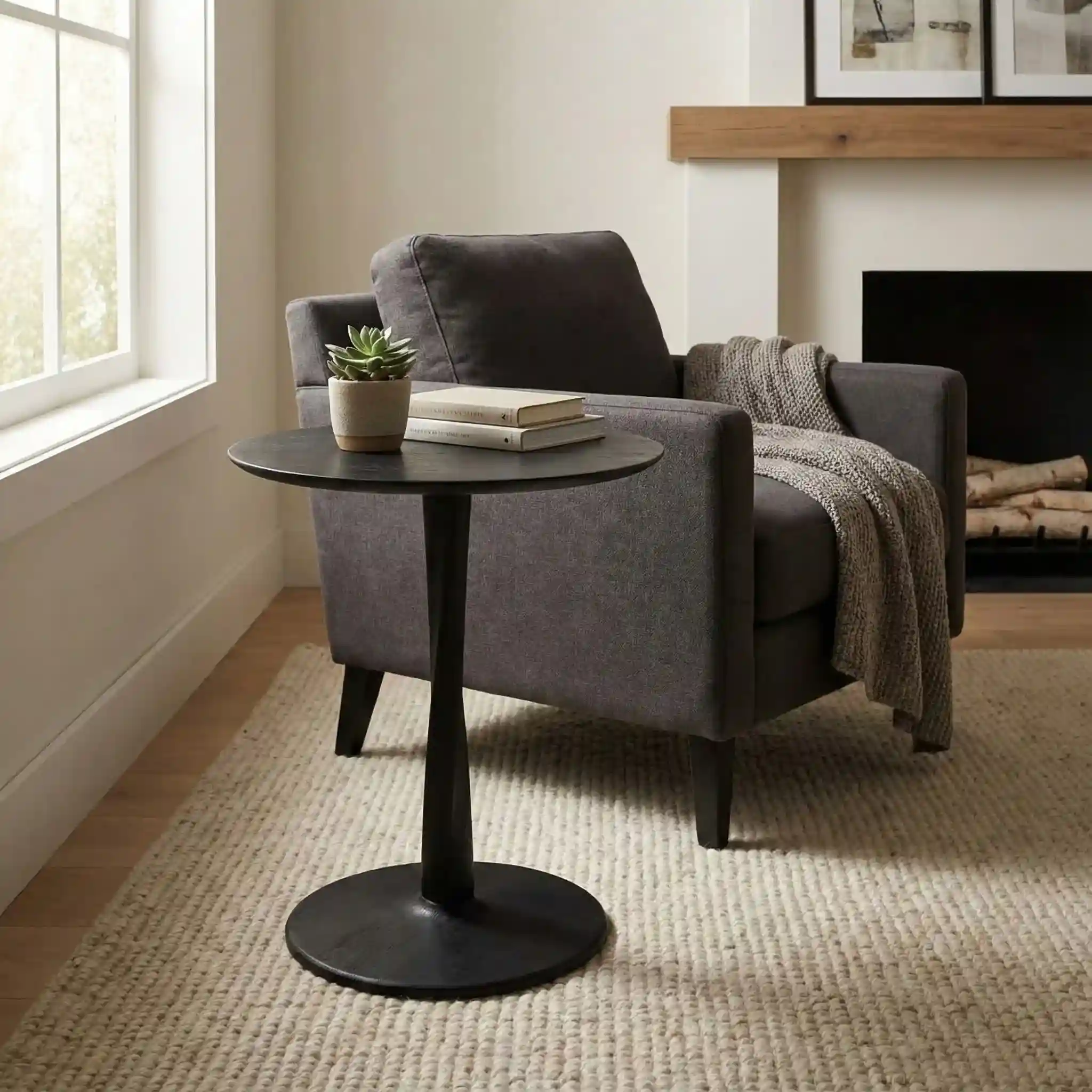 spiral solo table Black coffee table with a matching armchair